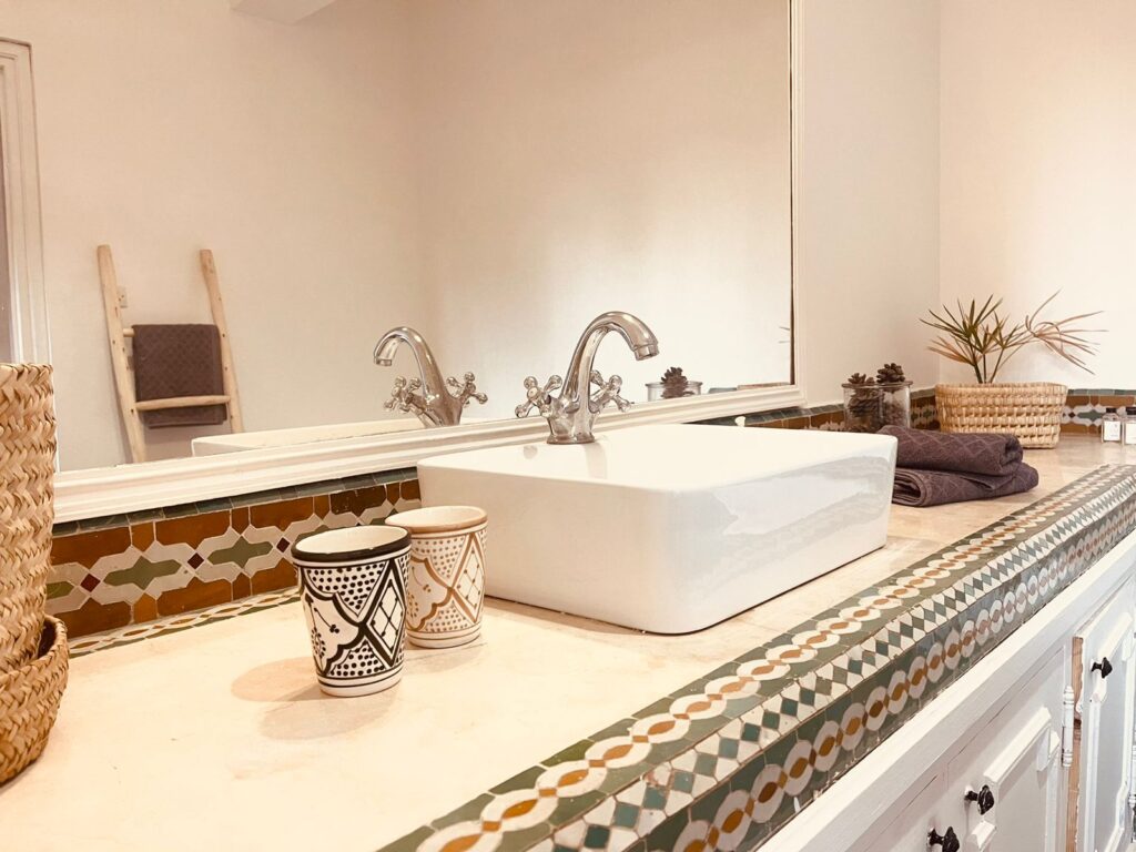 Détail chambre supérieure - La Vie en Rose Marrakech