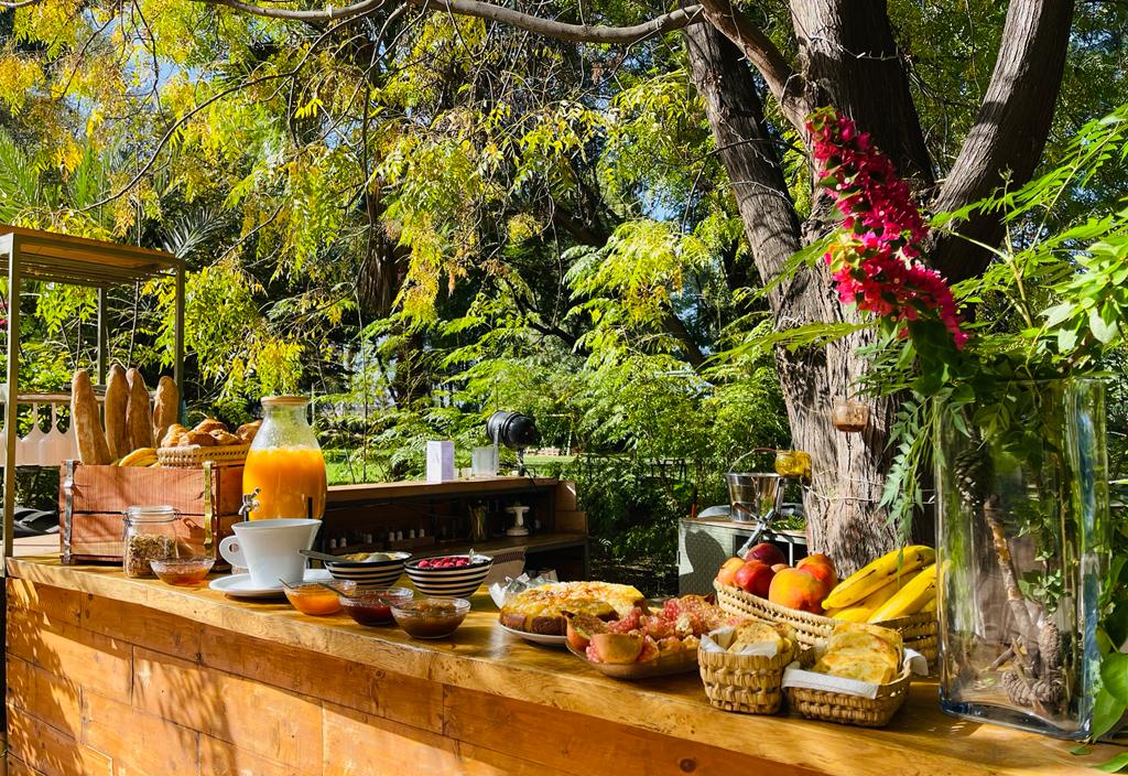 Buffet petit déjeuner - La Vie en Rose Marrakech